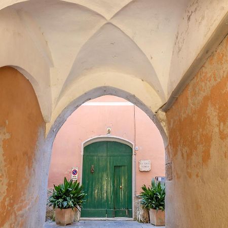 La Corte Sconta Finalborgo Finale Ligure Εξωτερικό φωτογραφία